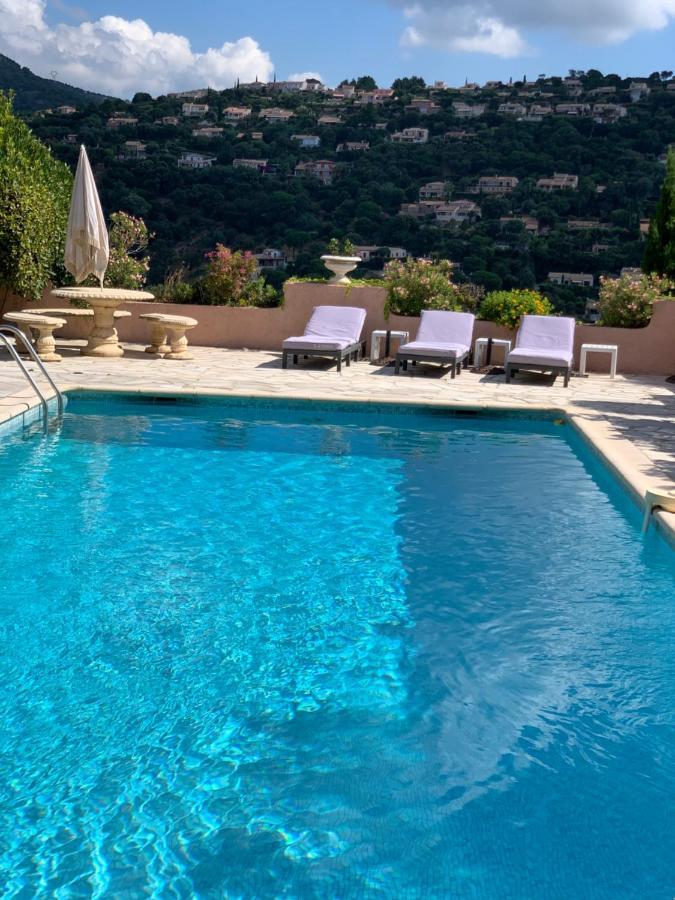 קבלייר-סור-מר Rez-De Villa Piscine מראה חיצוני תמונה
